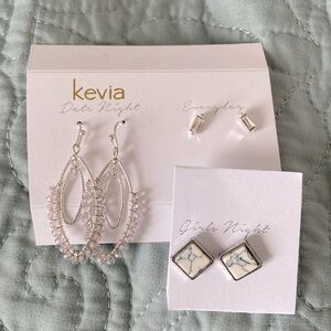 Set of 3 Silver-Toned Earrings - Kevia ✨